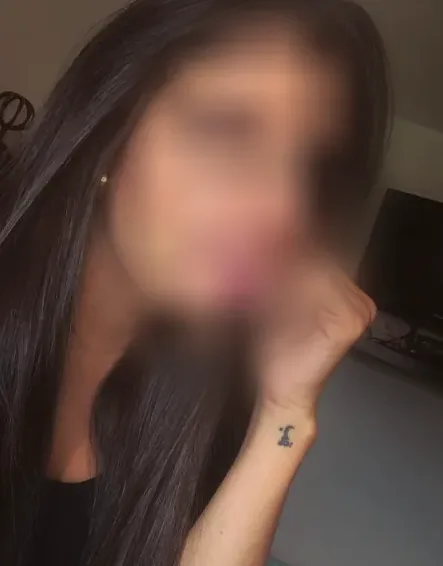 Ariadna, 34 años