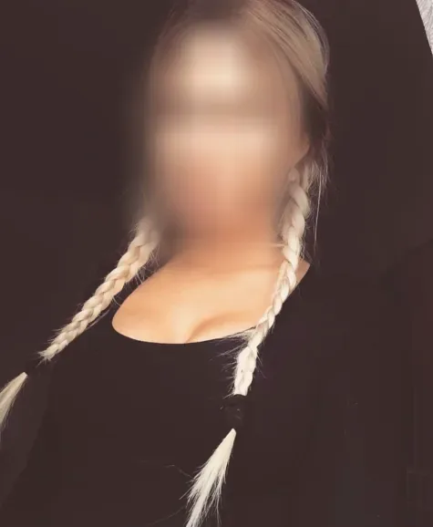 Yasmina, 26 años